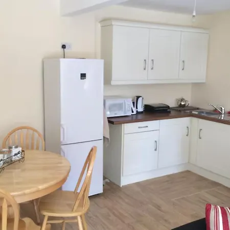Organic Farm 2-bed Sleeps 4 Parking Appartement *